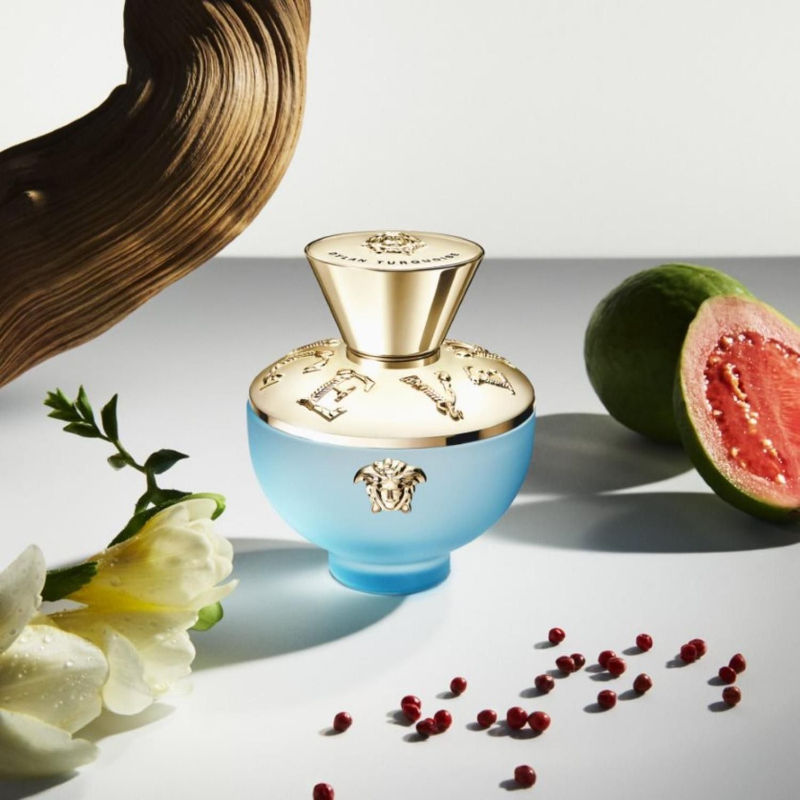 Versace Dylan Turquoise Eau De Toilette Spray 50ml