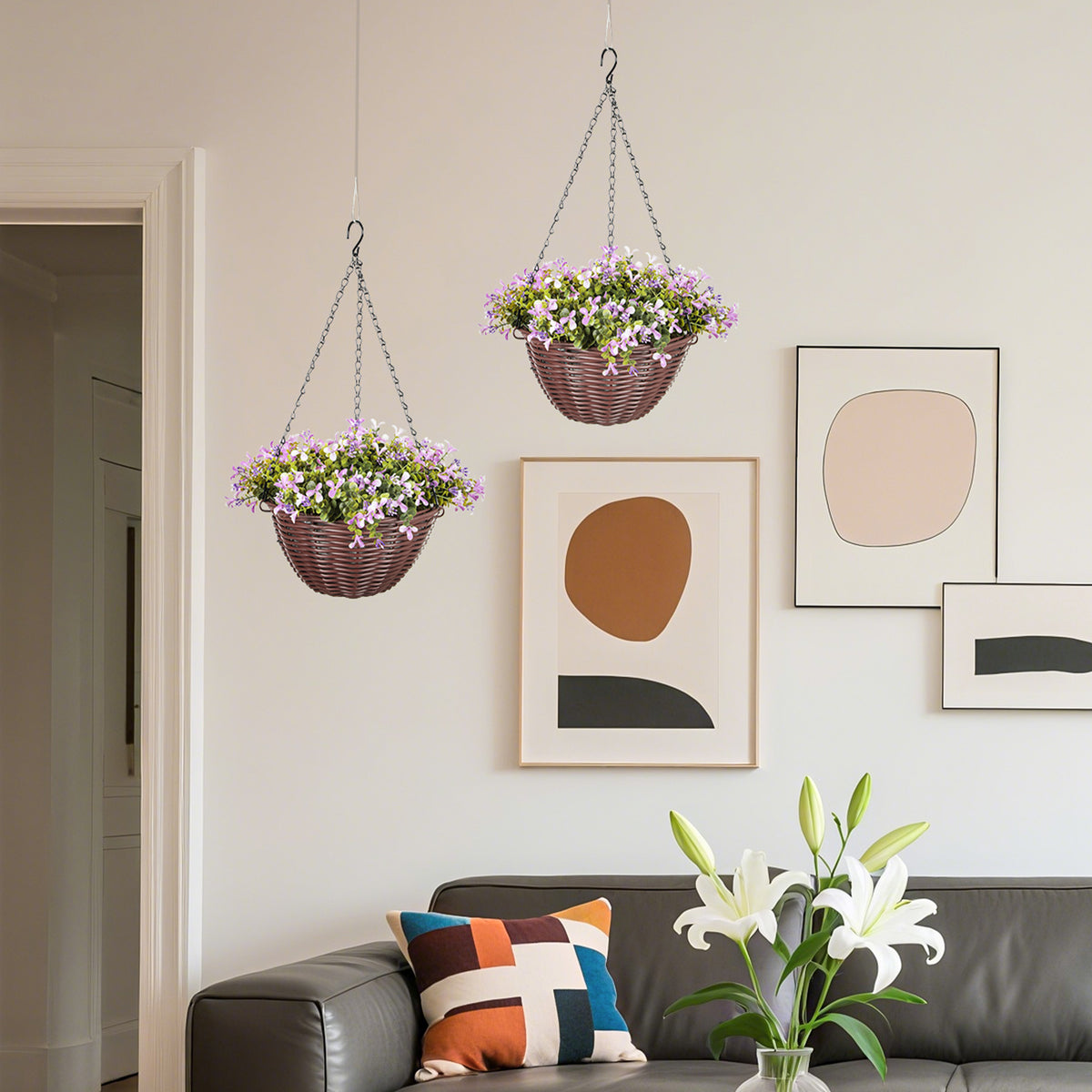 HOMCOM Artificial Flowers in Basket Set of 2, Artificial Hanging Baskets with 75 Leaves and 15 Flowers in Pot, Decorative Plant for Home Office Decor, Purple