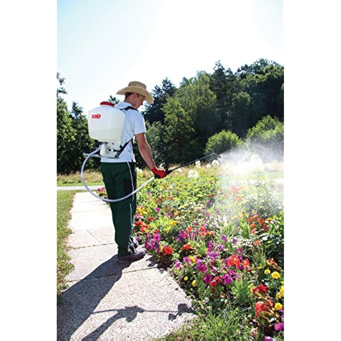 SOLO 425 4-Gallon Professional Piston Backpack Sprayer, Wide Pressure Range up to 90 psi