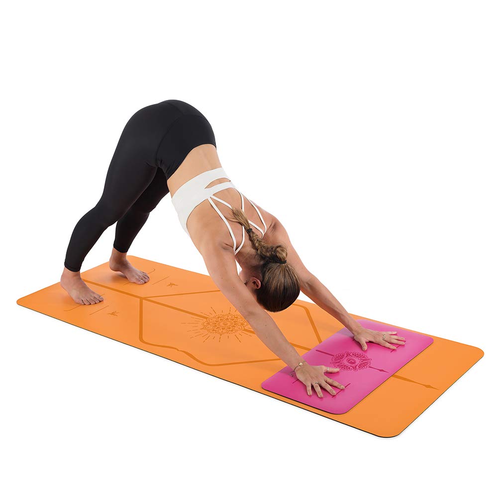 Liforme Yoga Pad - Free Yoga Bag, Eco-Friendly and Non Slip Yoga Knee Pad, Elbows and Hands, Biodegradable & Warrior-Like Grip Yoga Mat with The