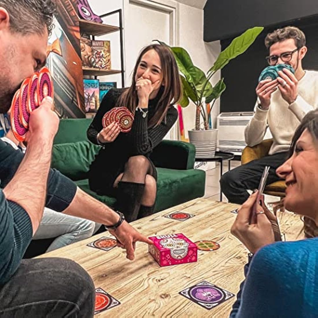 Asmodee | Skull | Bluffing Card Game | Party Game | Ages 10+ | 3-6 Players | 20-30 Minutes Playing Time