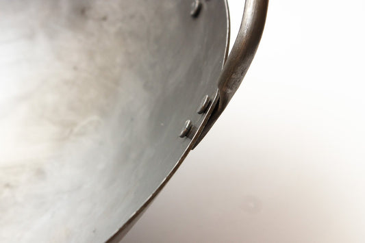 Craft Wok Big 16 Inch Heavy Canton Style Hand Hammered Carbon Steel Wok (Round Bottom) / 731W87