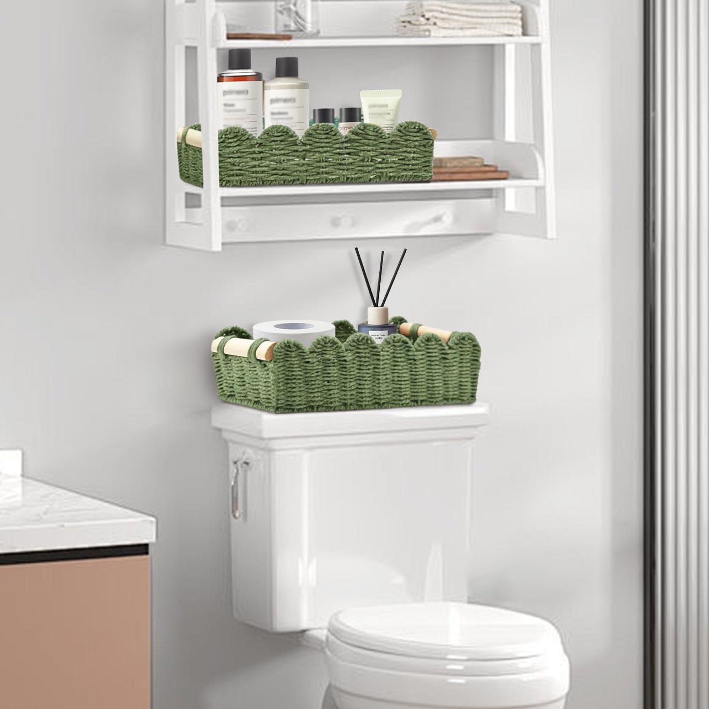 Yiomxhi 2 Pcs Wicker Storage Baskets, Woven Organizer Bins with Wooden Handles, Rope Scalloped Edge Toilet Paper Baskets for Bathroom, Shelf, Kitchen