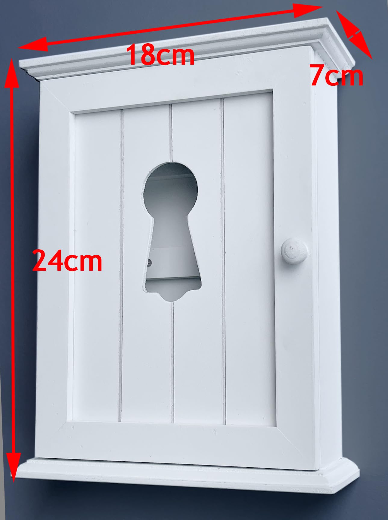 GreyZouq Wooden Key Cabinet Wall Mounted, Keyhole Window Design, Key Holder for Wall with 6 Hooks, Decorative Key Organiser, Magnetic Door Closure