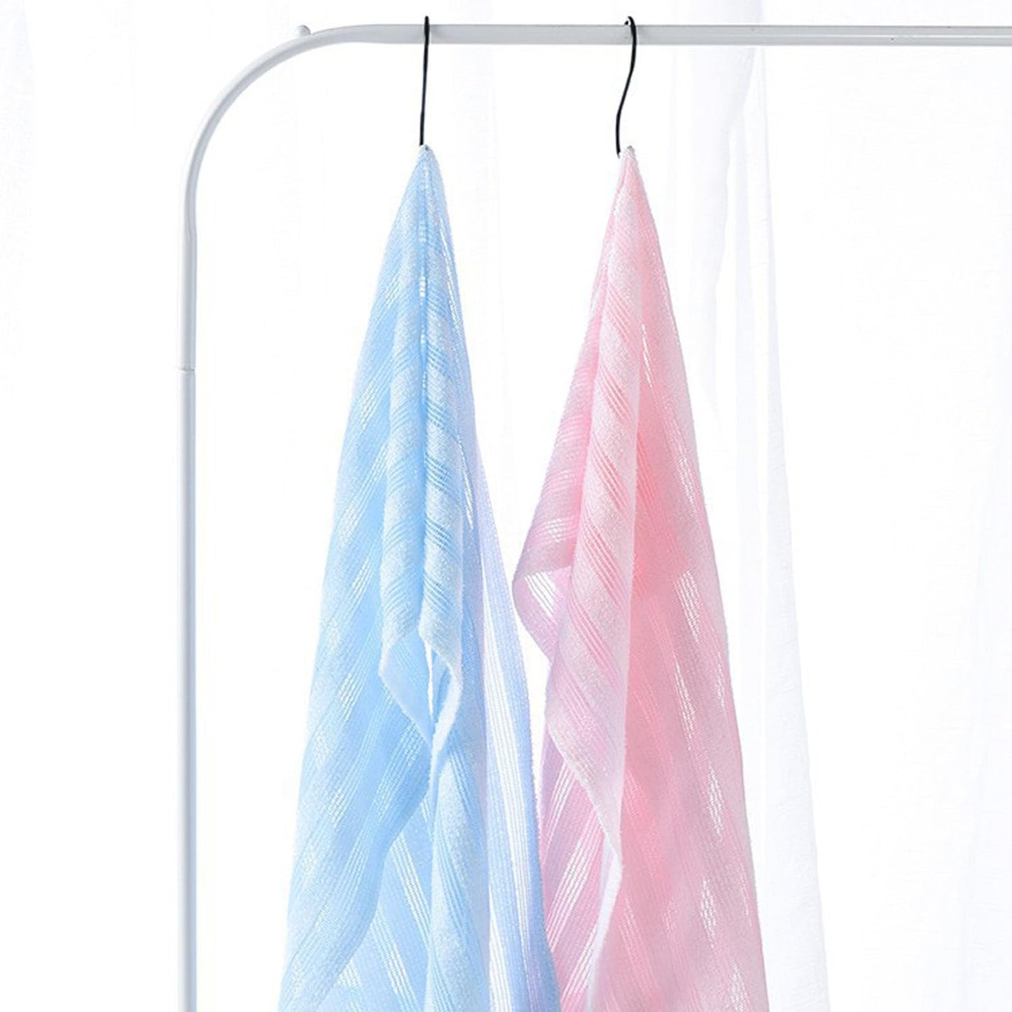 Japanese Exfoliating Shower Towel 4-Pack - Strong Exfoliation Back Scrubber for Dead Skin, Antibacterial Nylon Mesh Washcloth