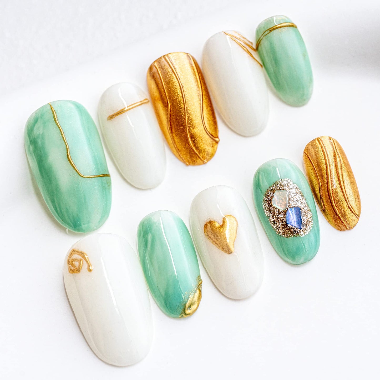 Sun&Beam Nails Handmade Press On Nail Medium Oval White Acrylic Fake Tip 3D Irregular Design Art Charms Cute with Storage Box 10 Pcs (S)