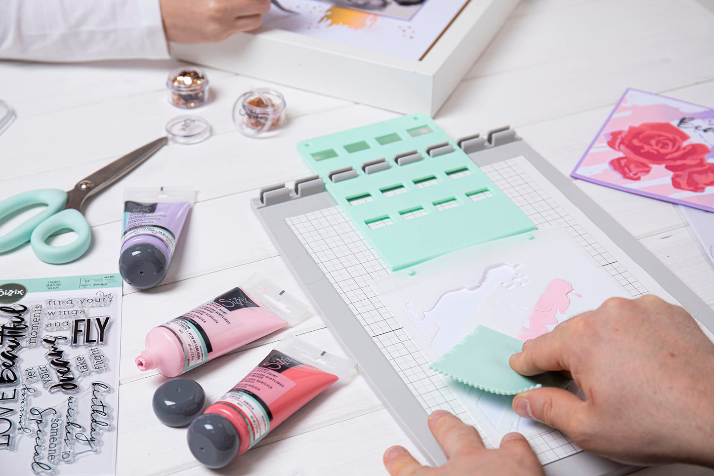 Sizzix Stencil & Stamp Craft Tool for Cardmaking, Mulitcolour, One Size