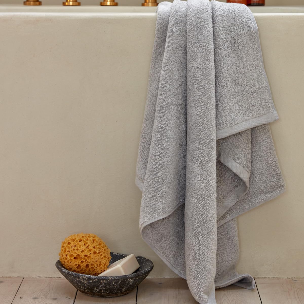 Christy Cirrus Bathroom Towel Set | 6 Piece Set | 2 Face 2 Hand 2 Bath | Lightweight Super Soft and Fluffy | Quick Dry Shower Towels | 100% Cotton