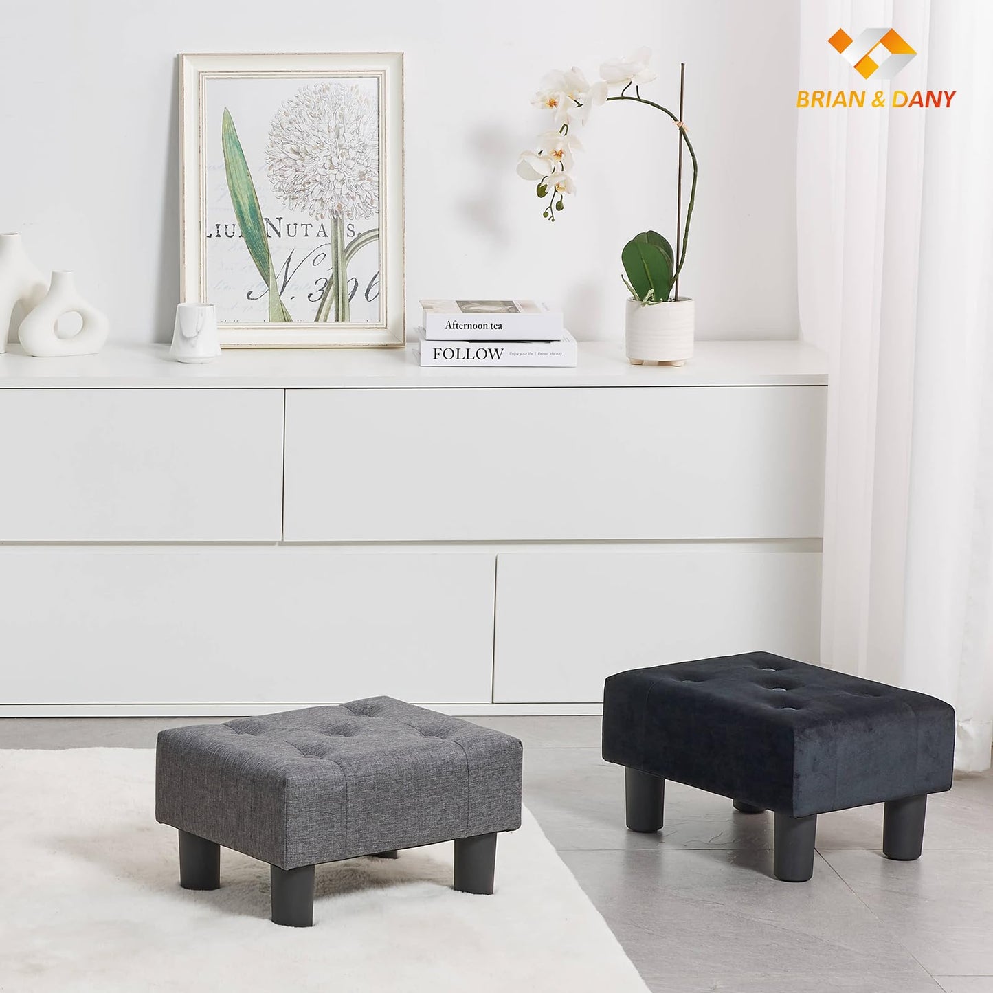 BRIAN & DANY Small Foot Stool, Velvet Footstool with Legs, Footstools for Living Room, Ottoman Footrest Extra Seating for Entryway, Black