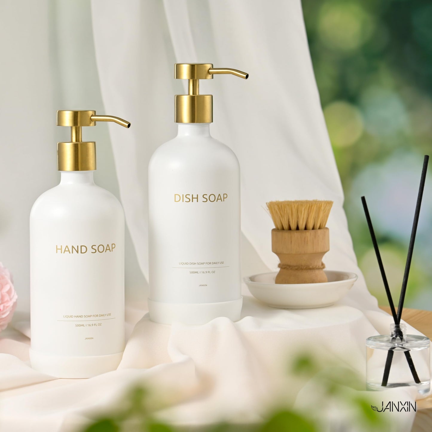 Janxin 2pcs 500ml Glass Bottles, Washing Liquid Dispenser, Shampoo and Conditioner Bottles, Soap Dispensers