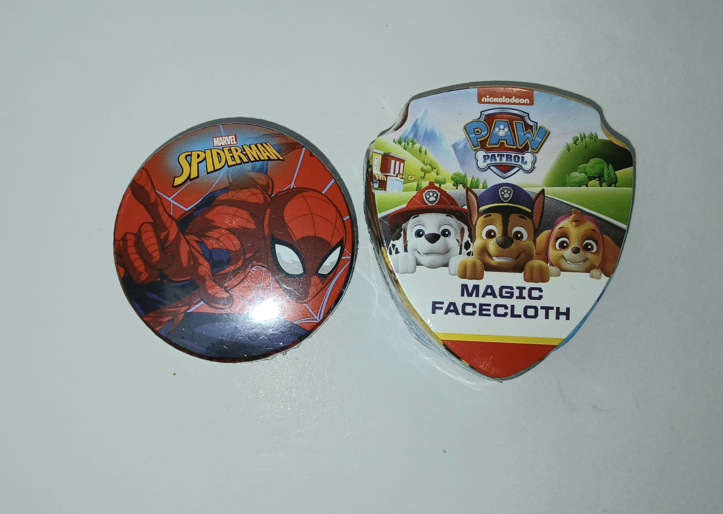 Lex's Linens Paw Patrol & Spidey 2 Pack Magic Facecloths