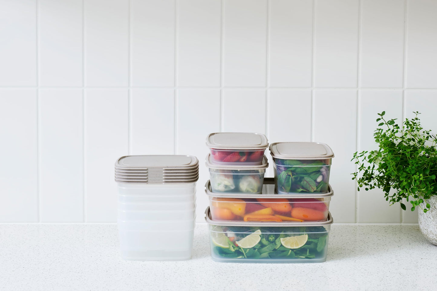 SmartStore Leakproof Food Storage Container 2,2L - Set of 4 | Dishwasher, Fridge, Microwave Safe | Lunch Box Meal Prep | Food Approved, BPA Free