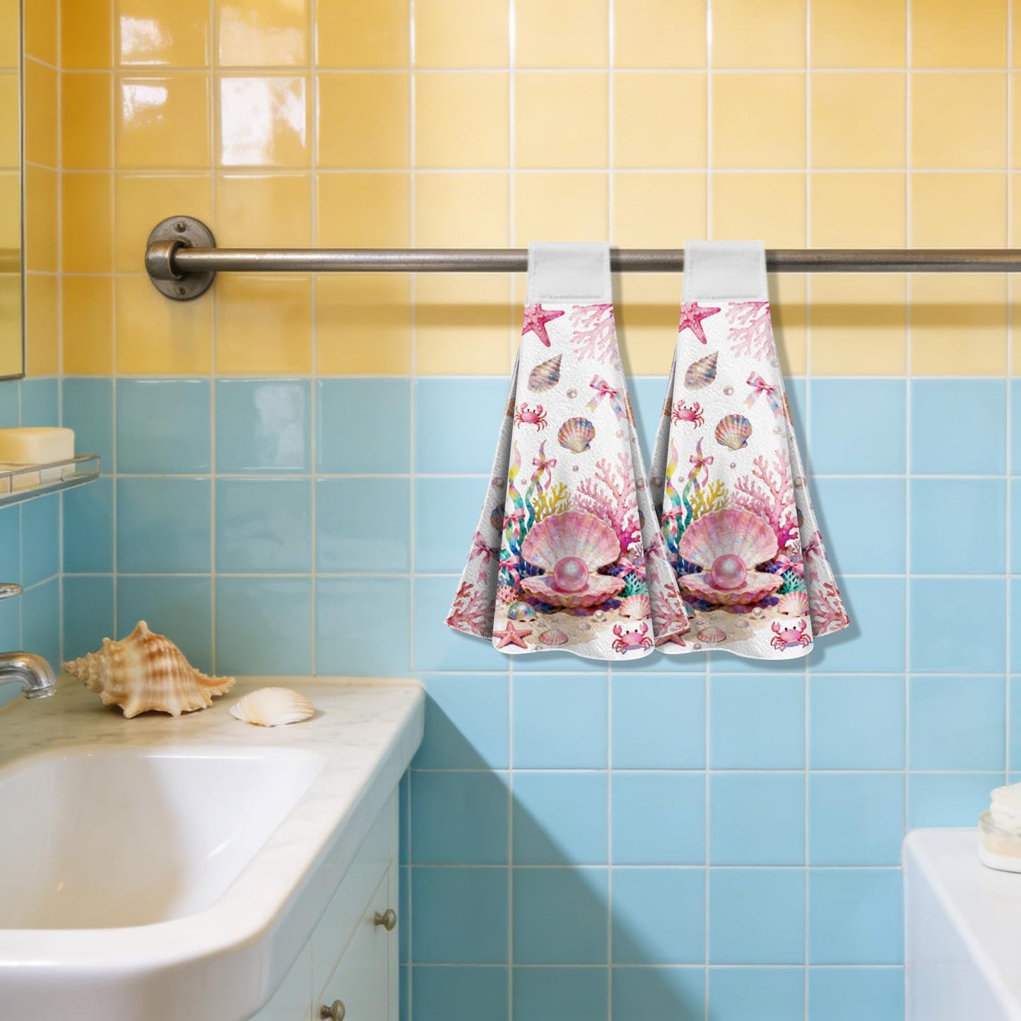 CUTHOLLOW 2 Pcs Pink Seashells Hanging Kitchen Towels with Loop