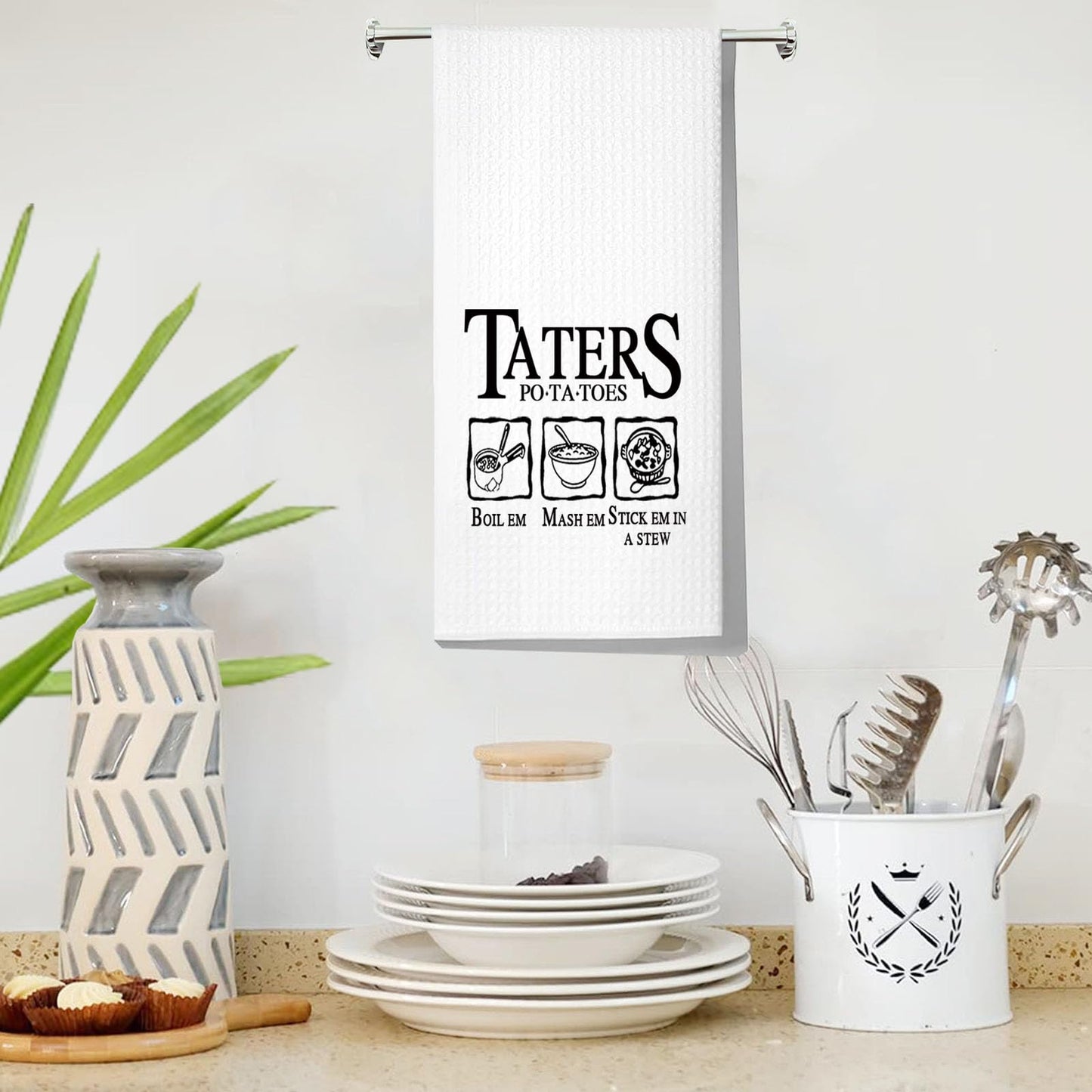 LEVLO Funny Potato Tater Kitchen Towel (Taters Potatoes)