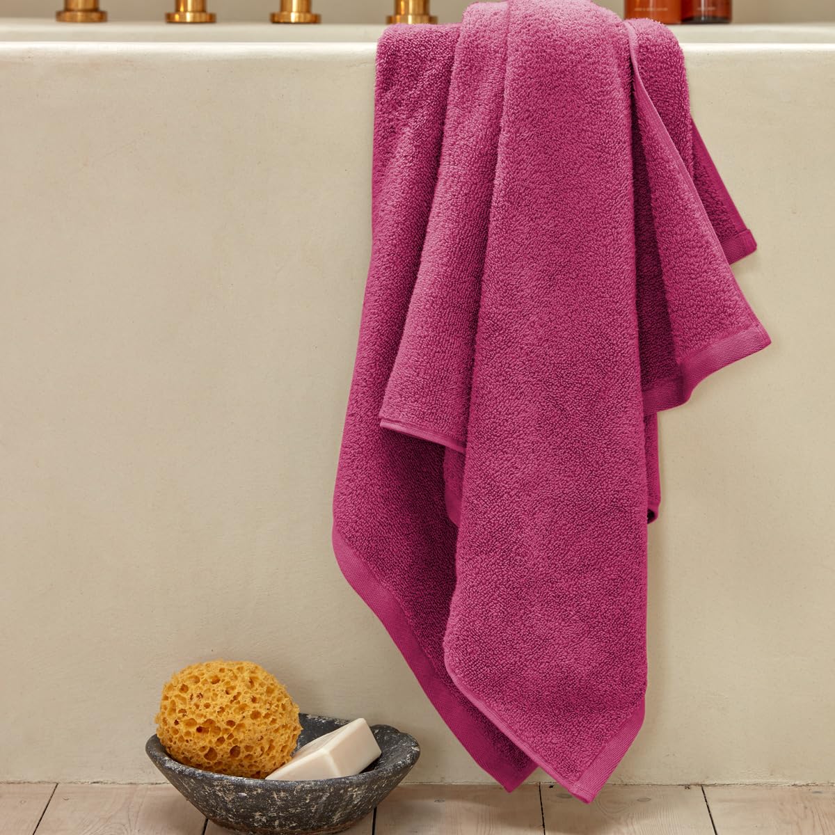 Christy Cirrus Bathroom Towel Set | 6 Piece Set | 2 Face 2 Hand 2 Bath | Lightweight Super Soft and Fluffy | Quick Dry Shower Towels | 100% Cotton