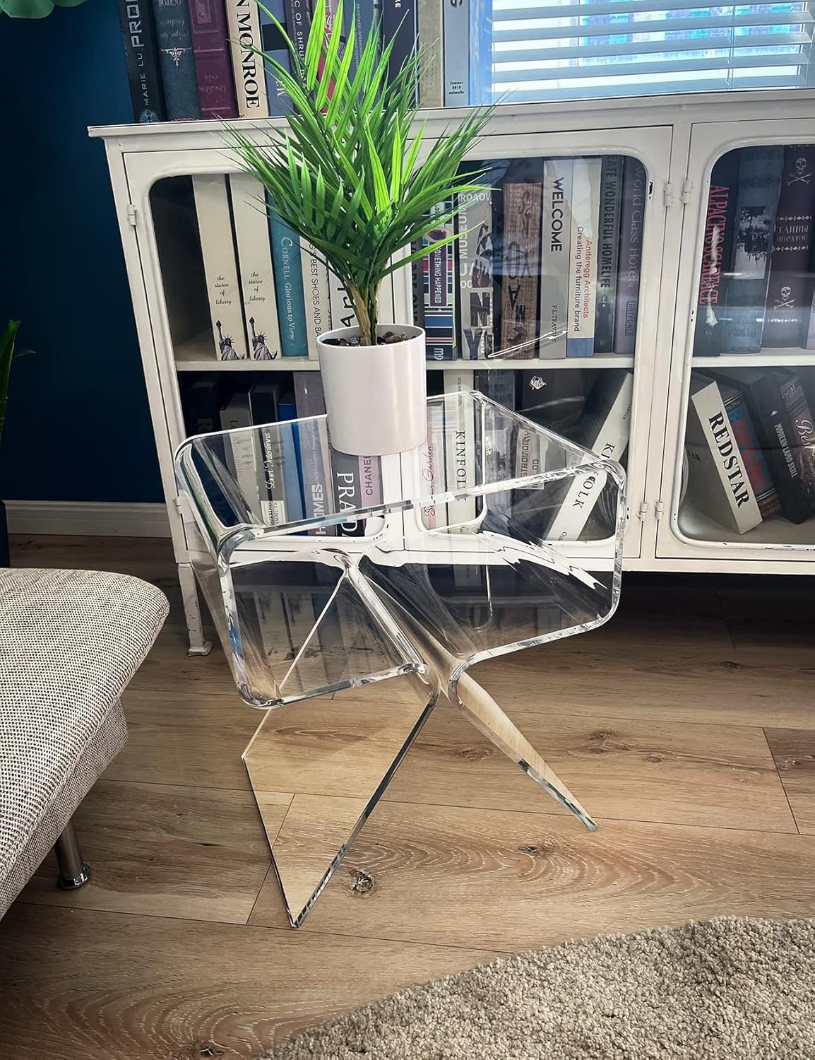 solaround Acrylic Side Table, No Assembly, 39 x 30 x 45 cm, Clear