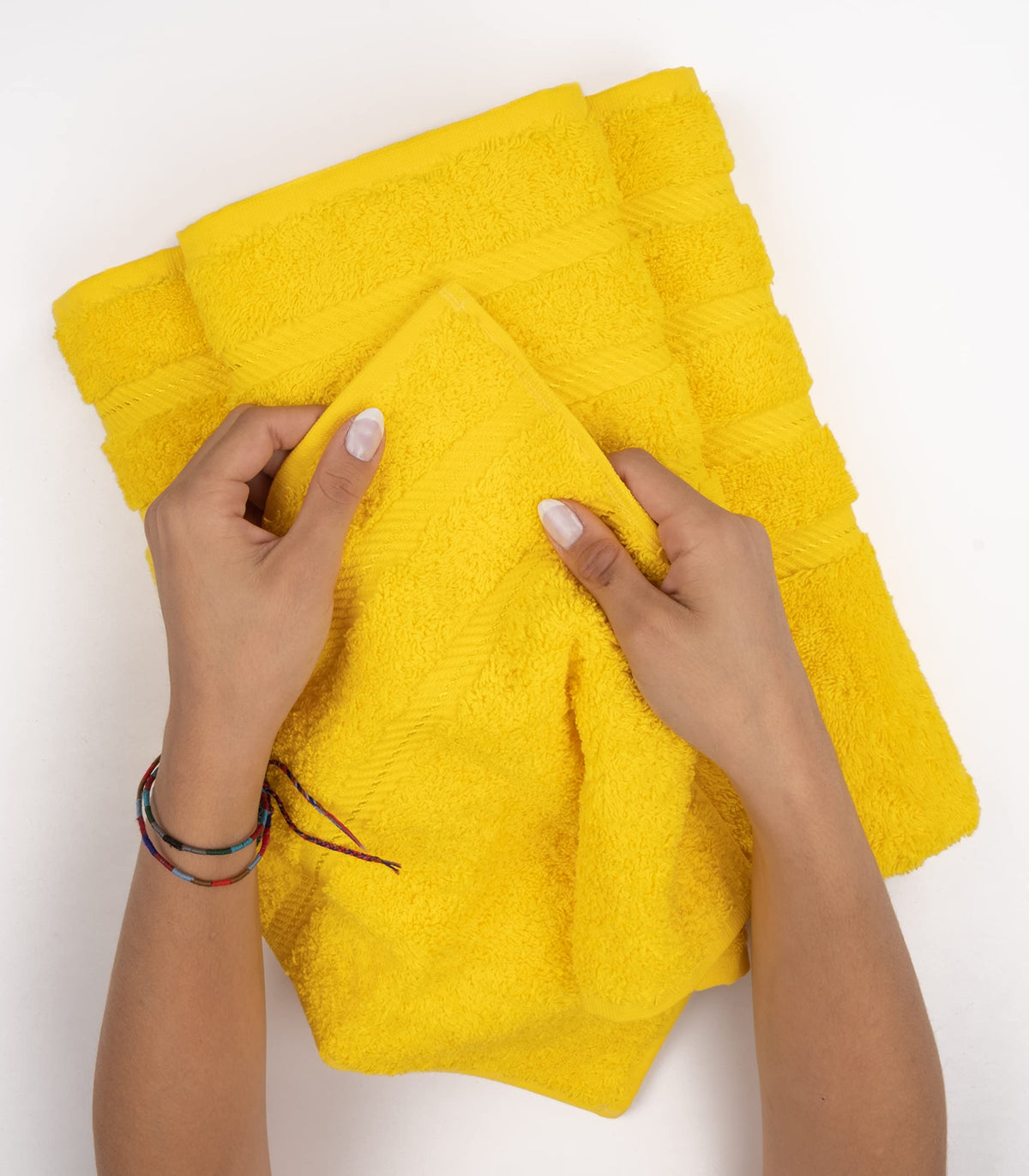 American Soft Linen Premium 3 Piece Towel Set, 1 Bath Towel 1 Hand Towel 1 Washcloth, 100% Cotton Turkish Towels for Bathroom, Yellow Towel Set