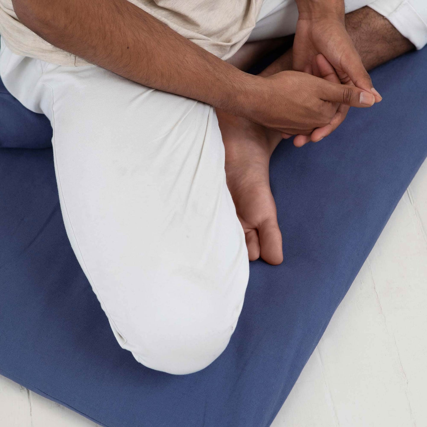 basaho Zabuton Meditation Mat | Organic Cotton | Recycled Fibre Filling (Leaf)