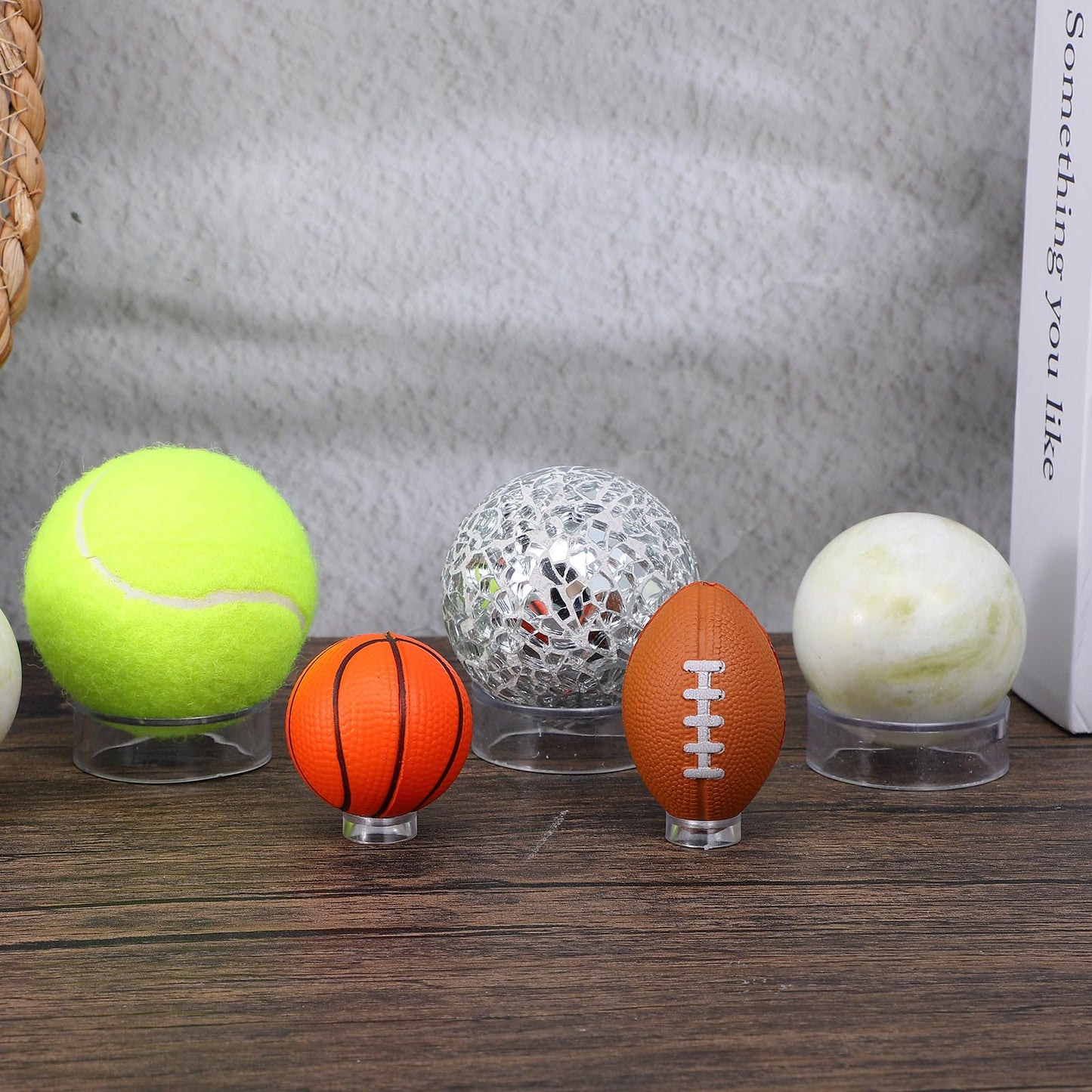 18 PCS Clear Sphere Display Stand, 3 Sizes Clear Round Plastic Crystal Ball Stand Acrylic Sphere Holder Round Baseball Ring Stands