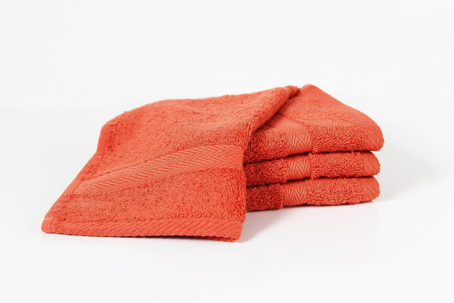 Bentley Priory Luxor Spa Towel 4 Pack of Face Flannels made from Absorbent 600 GSM Cotton Multi Packs of Wash Cloths 30x30cm (paprika)