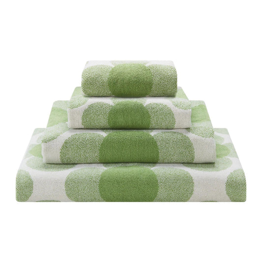 Orla Kiely Retro Bathroom Towels in Retro Flower, CloverSize: Hand Towel, 50x90cm