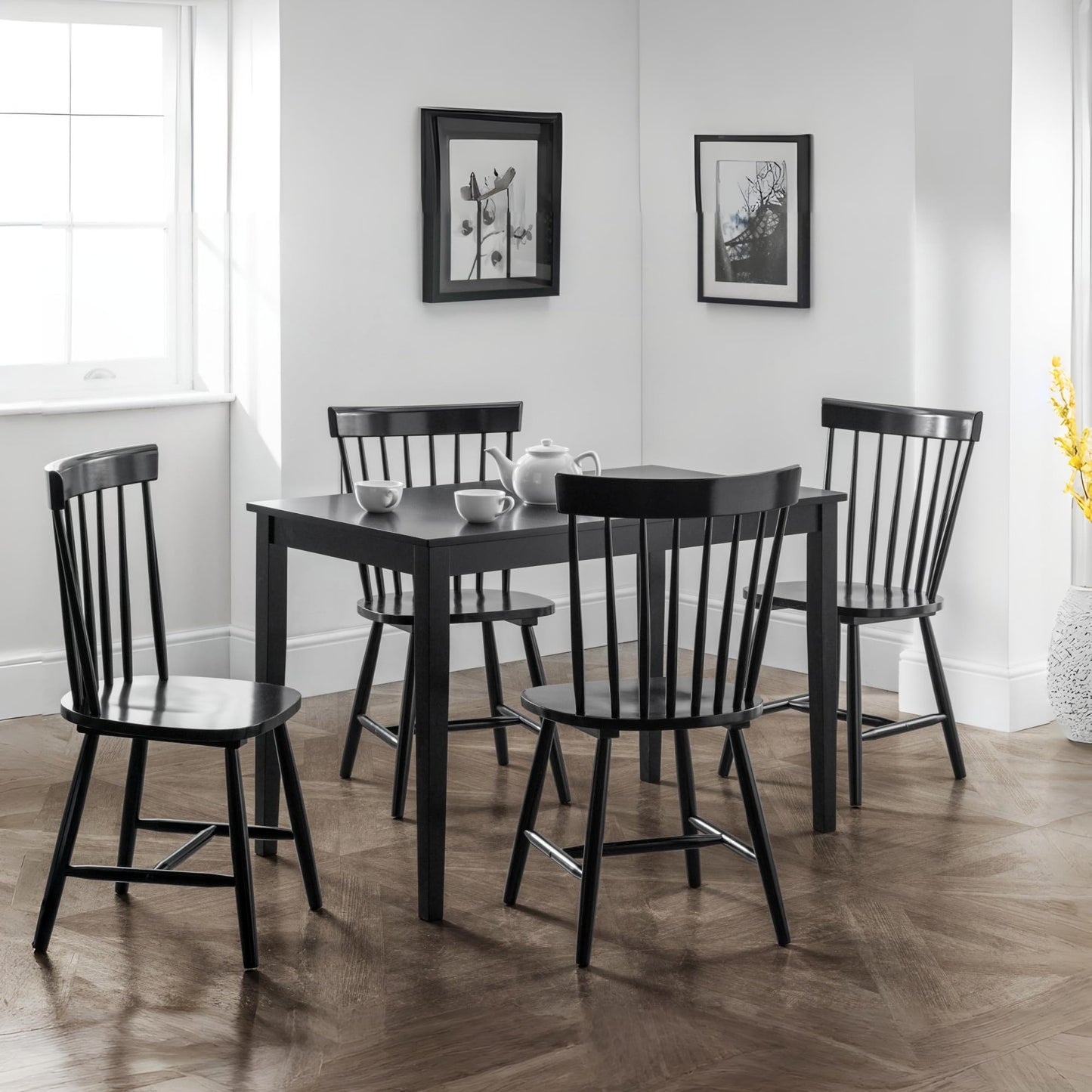 Julian Bowen Hudson Dining Table, Black for 4 - H74.5 x W114 x D64.5cm