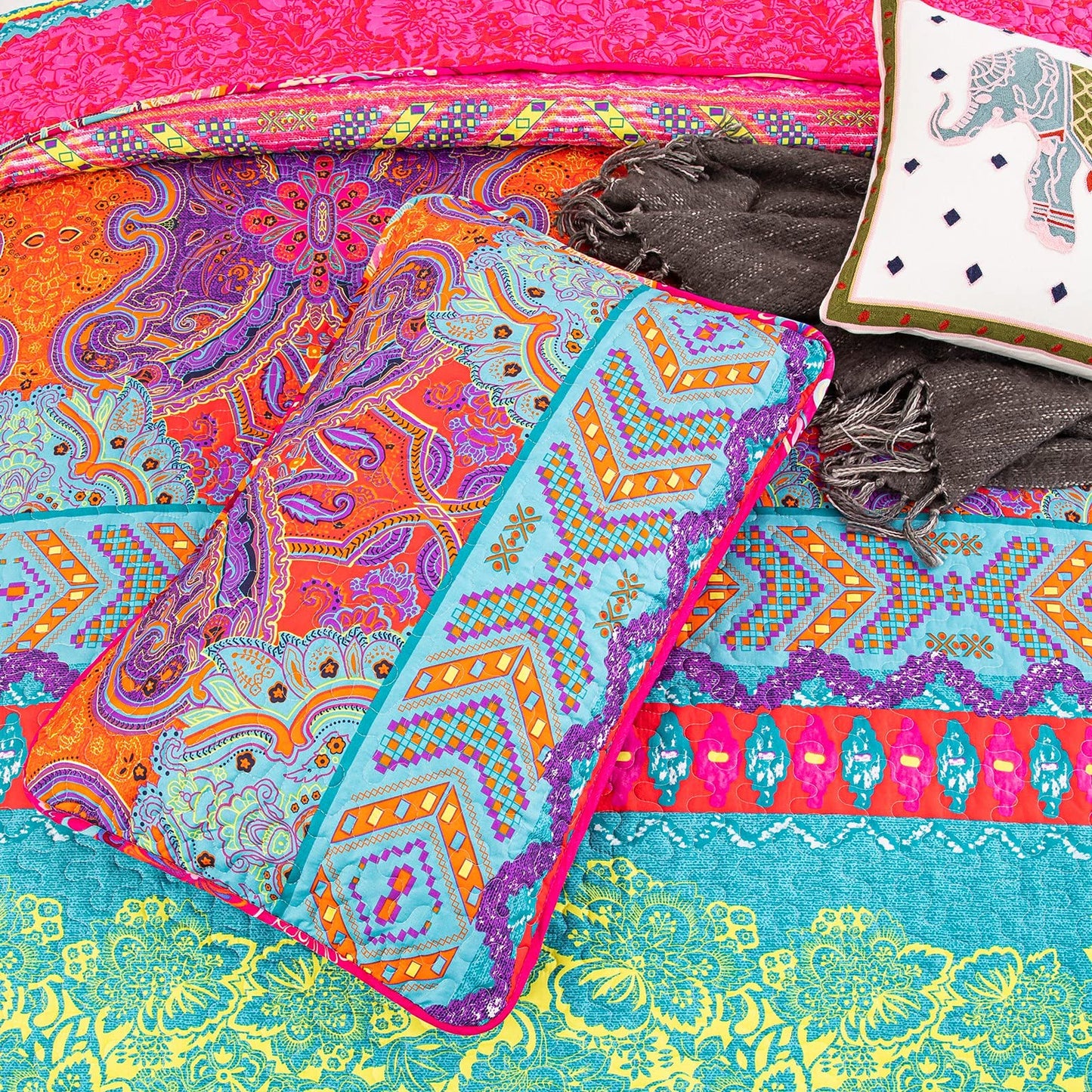 WONGS BEDDING Reversible Flower Bohemian Bedspread with 2 Pillowcases Colorful Floral Boho Pattern Bedspread Coverlet for All Season Soft Microfiber