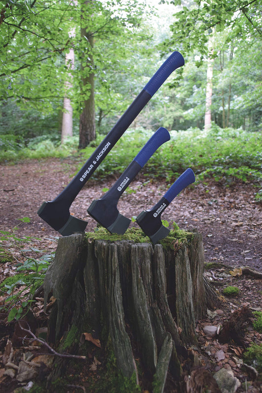Spear & Jackson 7706FG 0.6kg Axe with Fibreglass Handle, black