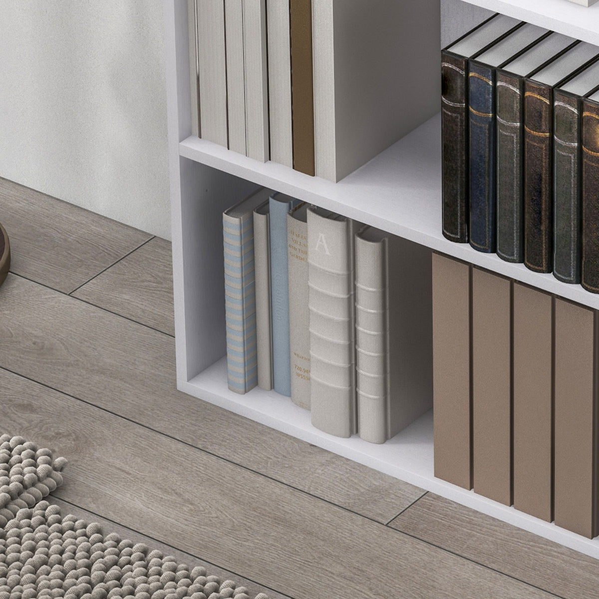 HOMCOM 2 Tier Bookshelf, Low Bookcase with Adjustable Shelf, 2 Compartments for Home Office, Living Room, Study, White