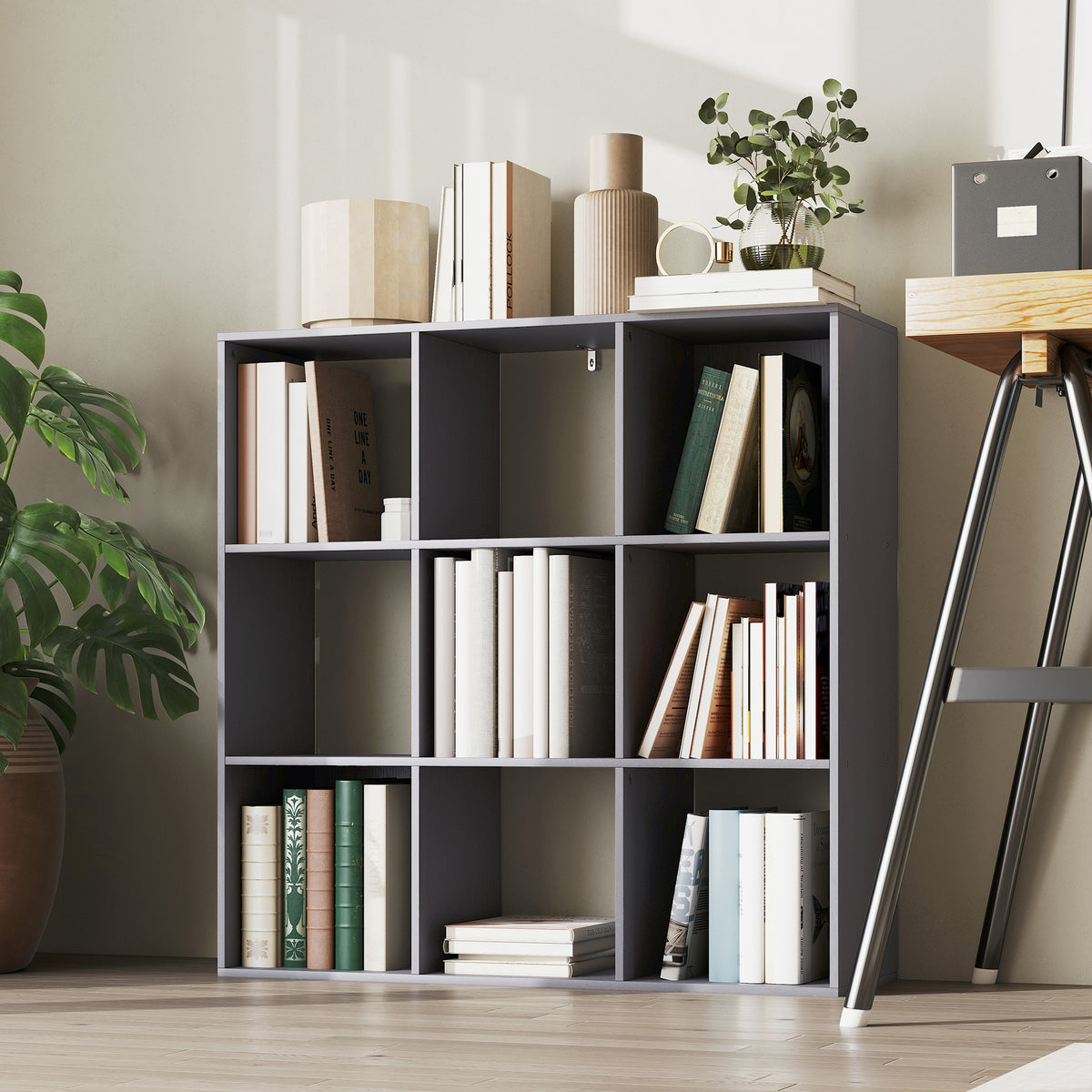 HOMCOM Nine-Cube Storage Shelf - Grey