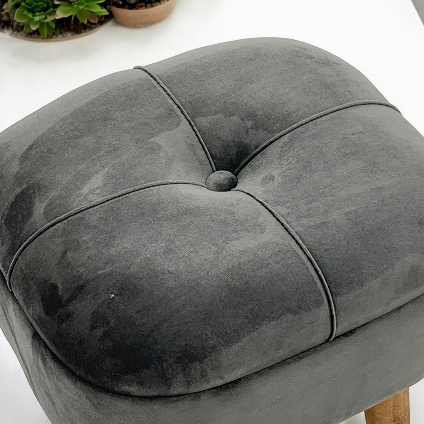 AcaciaHome Stylish & Durable Living Velvet Ottoman Footstool with Lift-Up Storage, Round Design, Traditional Pattern, Comfortable Medium Firmness for Living Room, Office or Lounge (Grey, Round)