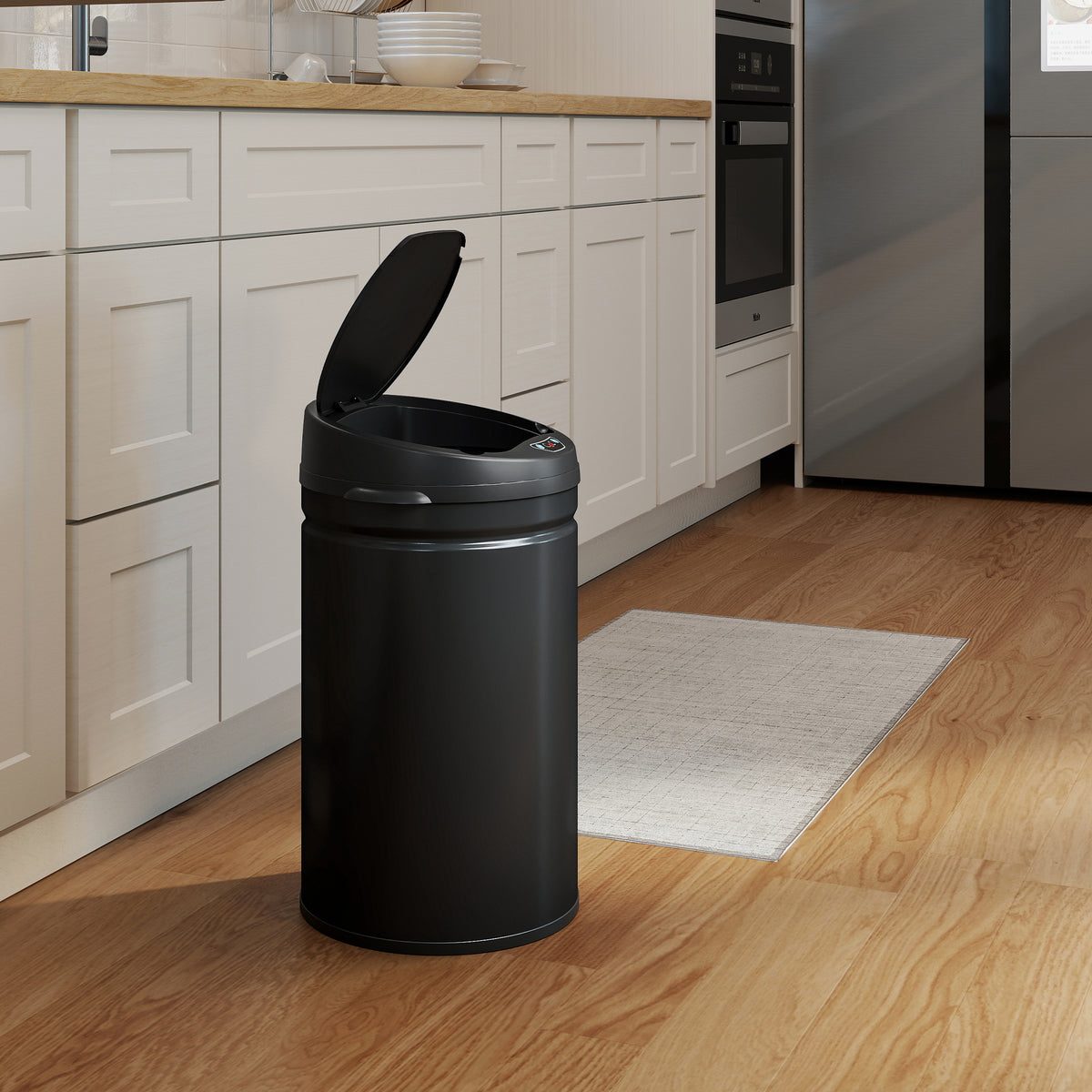 HOMCOM 30L Stainless Steel Sensor Bin - Black