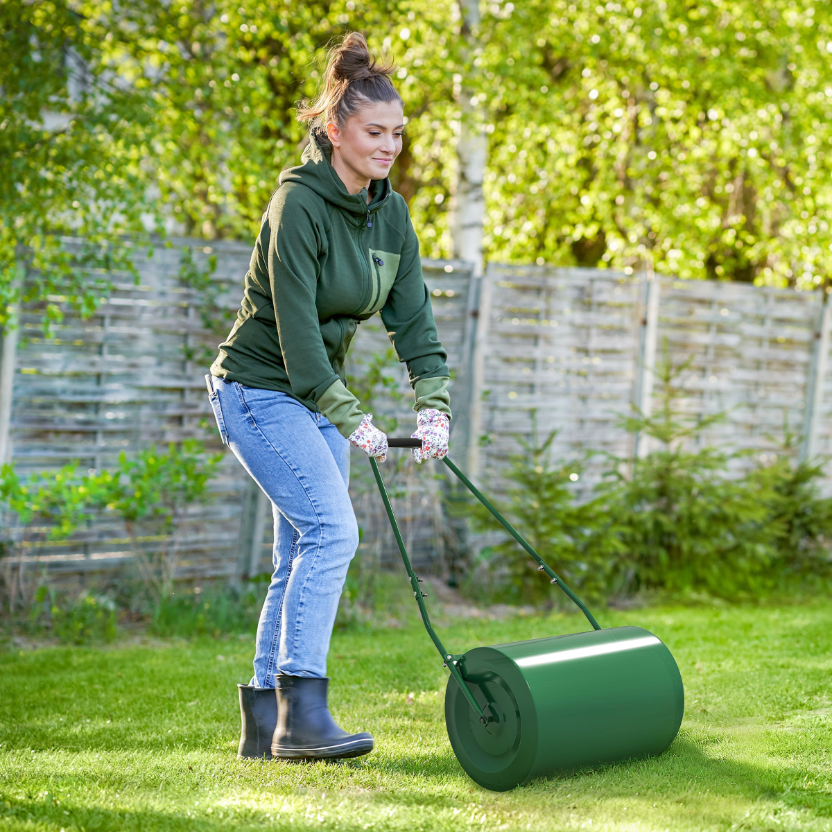Heavy-Duty Lawn Roller - Efficient Flattening Tool for Perfect Lawns