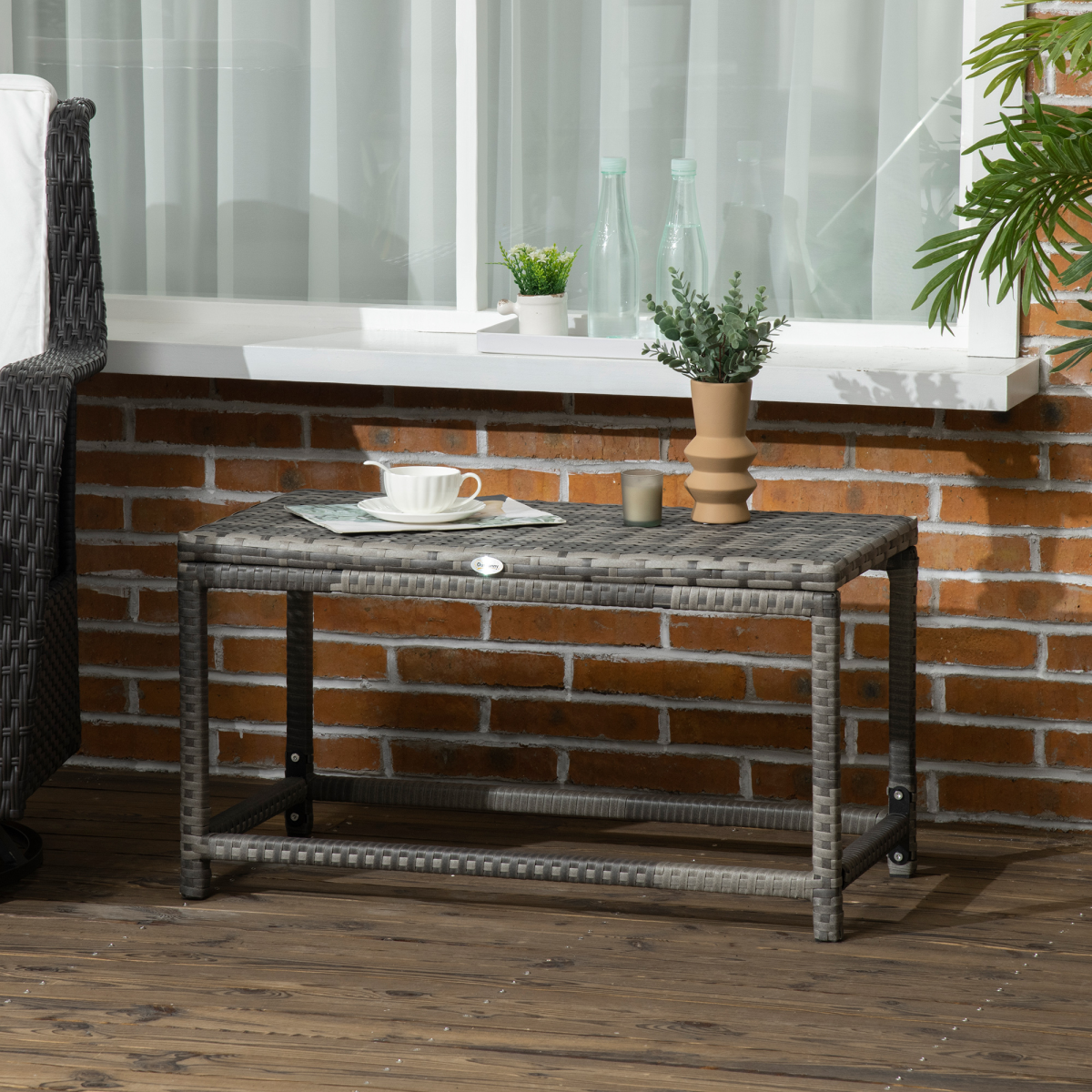 Outdoor Coffee Table w/ Plastic Board Under the Full Woven Table Top, Grey