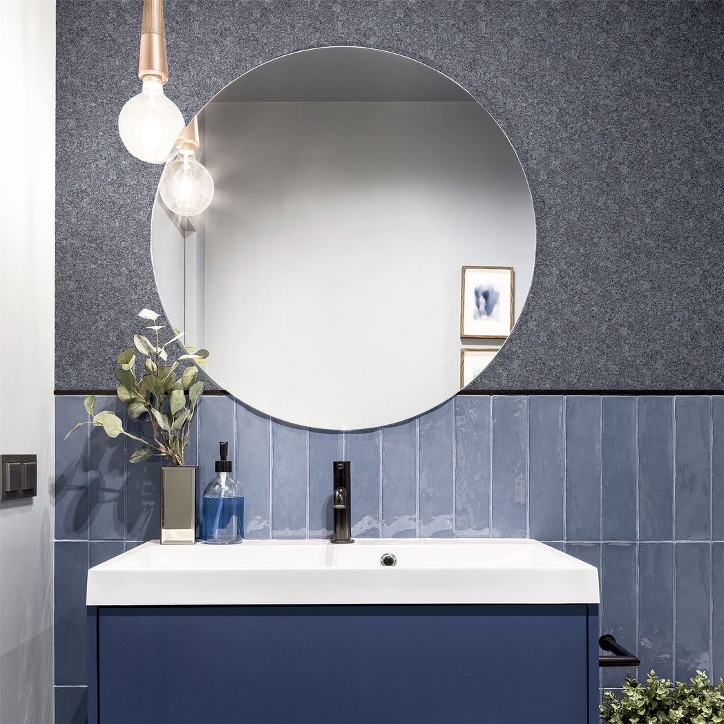 Quartz Navy sw6