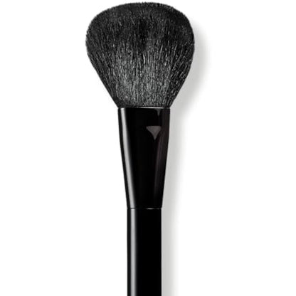Mii Cosmetics Perfect Finish Brush | Ideal for Powder, Bronzer, Blusher | Versatile & Easy to Use for a Flawless Finish
