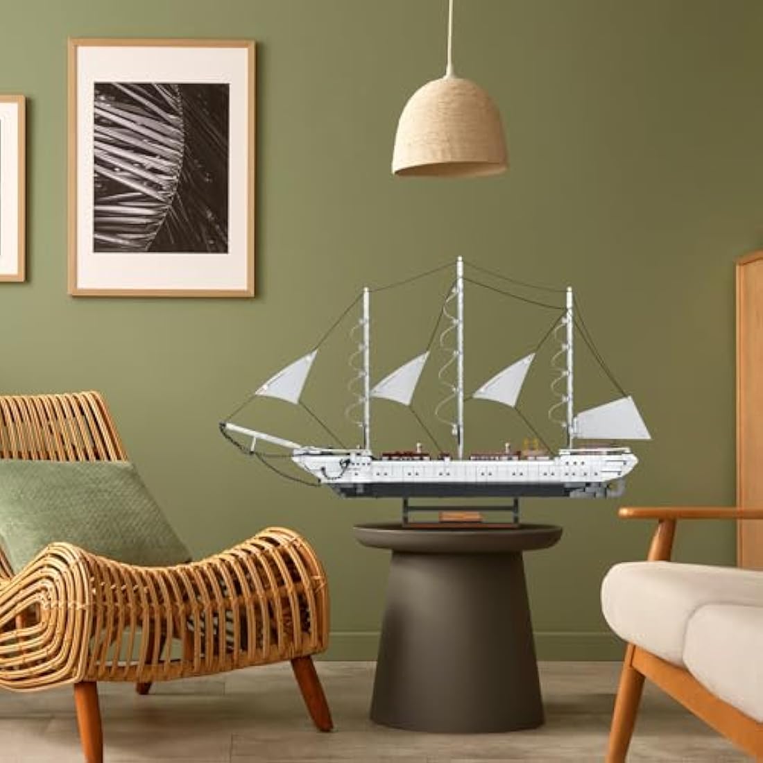 JMBricklayer Pirate Ship Building Blocks Set 40104, White Swan Ship Model Construction Toys, Collectible Pirate Ship Model Kits, Ship Model Birthday Gifts for Kids, Boys & Girls (1672 Pieces)