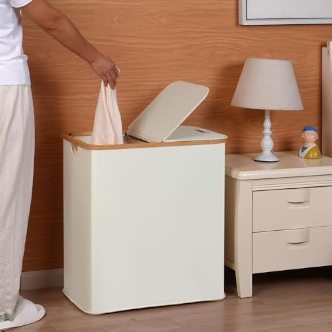 efluky 140L Laundry Baskets with Lid 2 Compartments, Large Laundry Hamper, Double Laundry Basket Storage with 2 Removable Bags, Beige