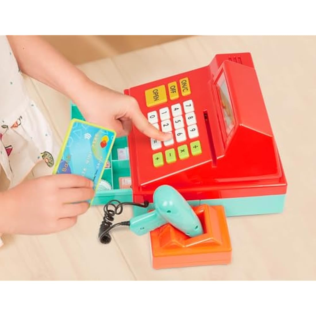 Battat – Toy Cash Registerwith scanner For Kids, Toddlers – 49 Pieces with Money, Credit Card, Scanner – Pretend Play Toy – 3+ Years