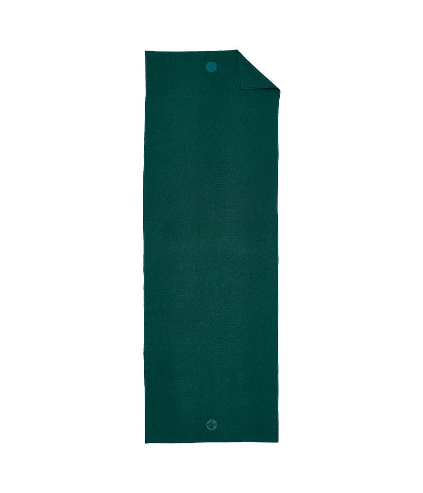 Manduka Yogitoes Yoga Towel for Mat, Non-Slip and Quick Dry for Hot Yoga with Rubber Bottom Grip Dots,Thin and Lightweight, 71 Inches, Deep Sea