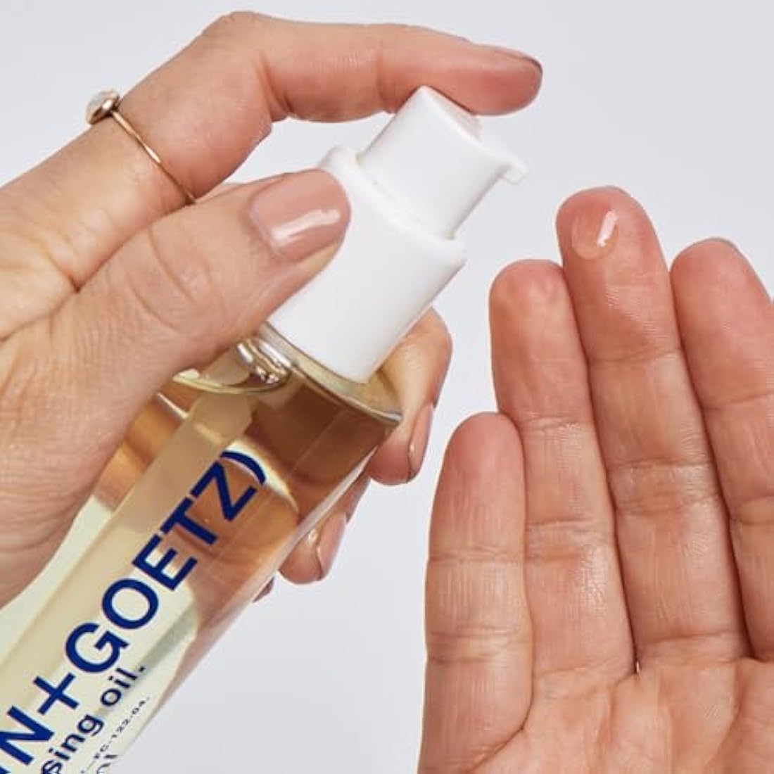 (Malin + Goetz) Facial Cleansing Oil for Women 4 oz Makeup Remover, Multi