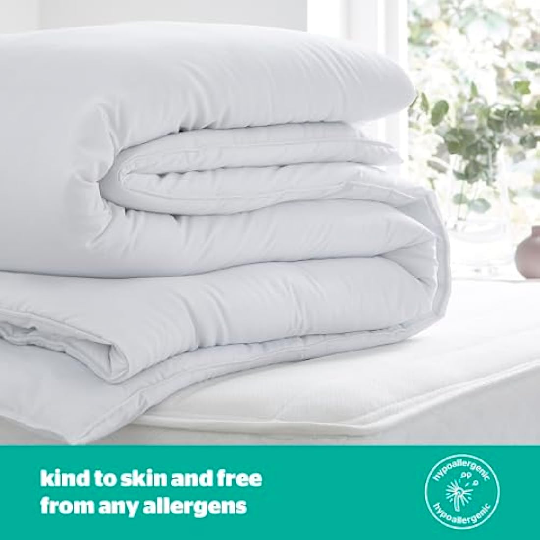 Silentnight Just Like Down 13.5 Tog Single Duvet - Luxury Hotel Winter Warm Thick Heavyweight Duvet Quilt with Soft Silky Down Like Fibres - Machine Washable and Hypoallergenic - Single