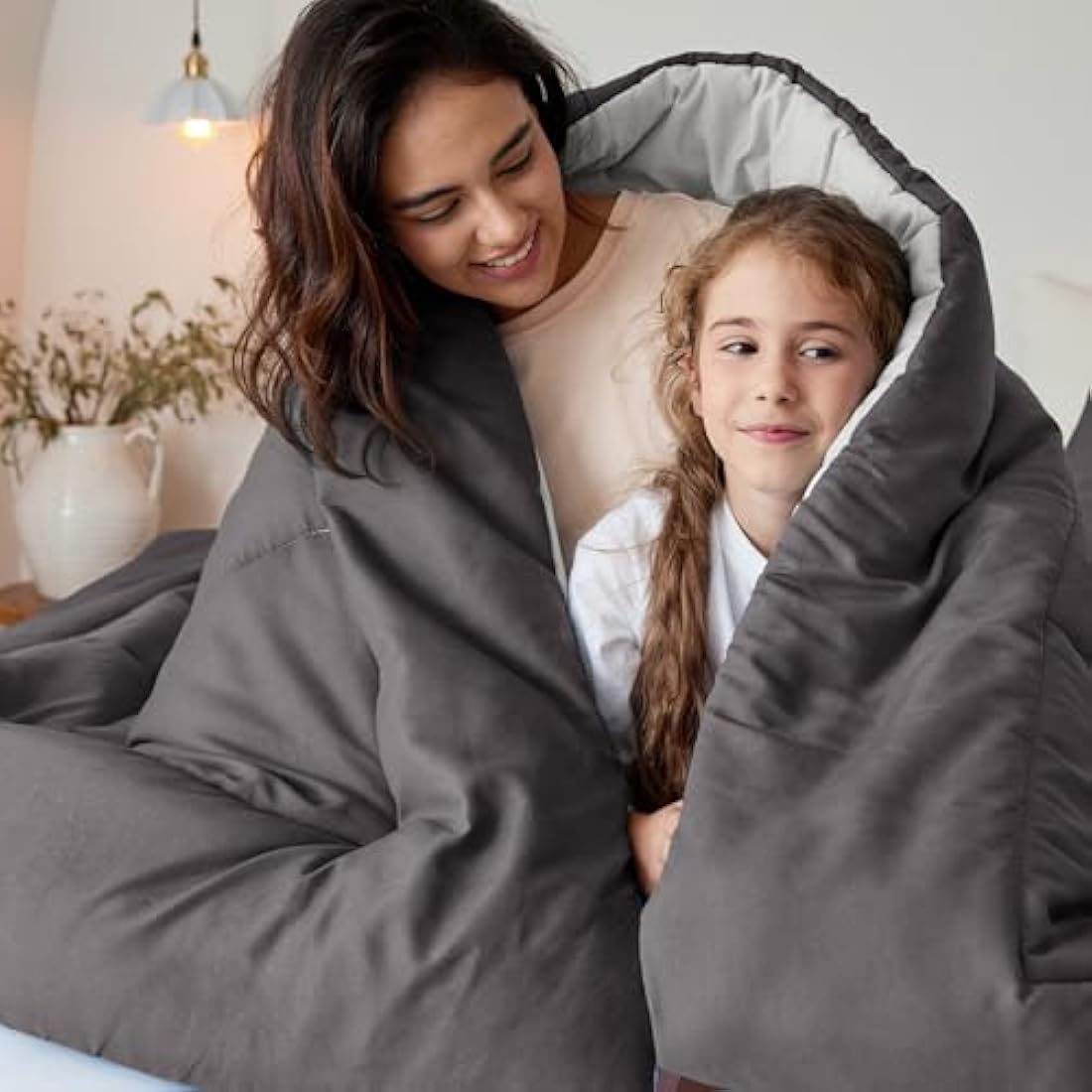Exclusivo Mezcla 7.5 Tog King Size Duvet All Seasons, Ultra Soft Reversible Coverless Duvet, Lightweight Down Alternative Comforter, 230x220 cm Grey