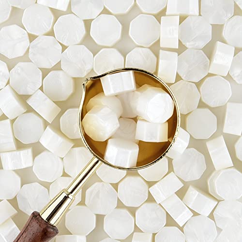 ASTARON 300 Pcs Sealing Wax Beads, Lots of Colors Options for Wax Seal Stamp, Octagon Wax Seal Kit with 1 Wax Melting Spoon, Perfect for Invitations Cards Envelopes Wine Packages Gift Wrapping