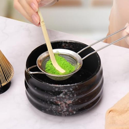 Geebuzz Matcha Whisk Set - Matcha Bowl and Bamboo Matcha Whisk, Scoop, Spoon, Sifter, Whisk Holder, 6pcs Perfect Matcha Starter Kit for Matcha Tea Ceremony (Black)