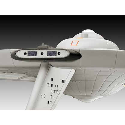 Revell 04991 U.S.S. Enterprise NCC-1701 (TOS) 1:600 Scale Unbuilt/Unpainted Plastic Model Kit