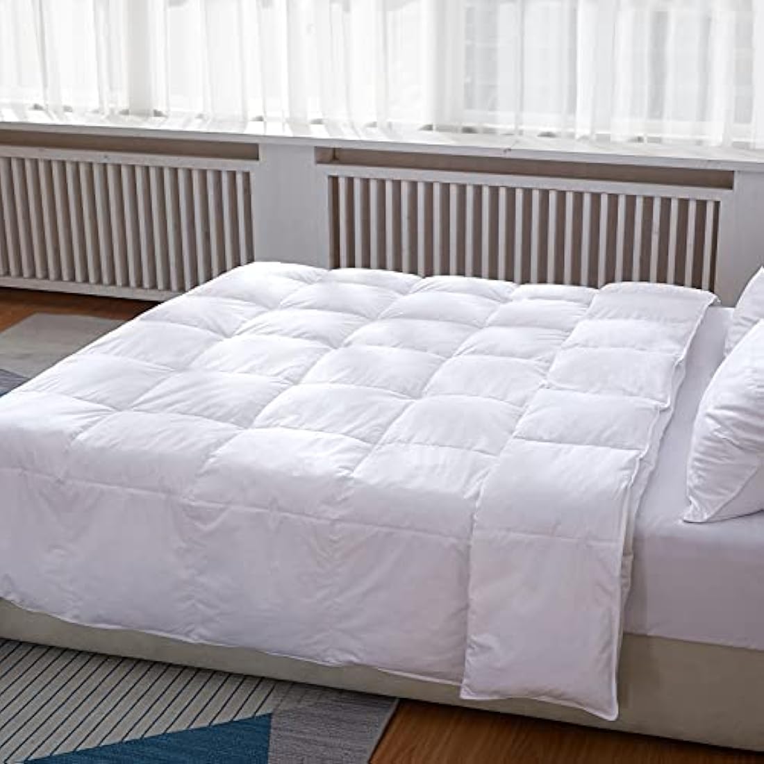 Threads For Bed 4.5 tog Down & Feather Duvet, Super King Duvet, Ideal Comfort For Spring & Summer Months, 100% Cotton Down Proof Fabric, Premium Box-Stitch Design, Breathable & Machine Washable
