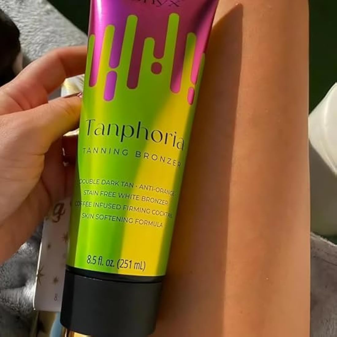 Onyx Tanphoria Sunbed Cream with Bronzer | Tanning Accelerator for Dark Tan | Indoor & Outdoor Sunbed Lotion | Gradual Bronzing for Deep Golden Results | Streak-Free & Long-Lasting Tanning Formula