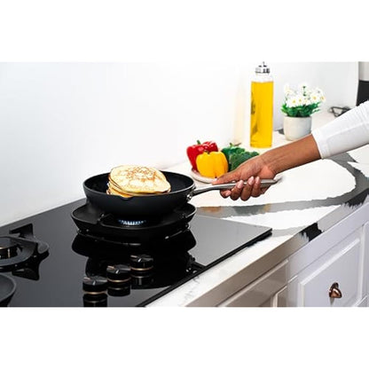 Zyliss Non-Stick Ultimate Pro Ceramic Frying Pan 24cm, PFAS Free, Made from Recycled Aluminium, Easy Clean, Induction Hob Suitable, Oven Safe, 10 Year Guarantee