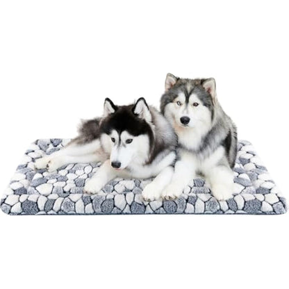 VANKEAN Stylish Dog Crate Pad Bed Mat Reversible (Cool & Warm), Soft Pet Sleeping Mat Dog Bed for Crate Suitable for Small to XX-Large Dogs and Cats, Machine Washable Crate Beds,Grey Stone Pattern